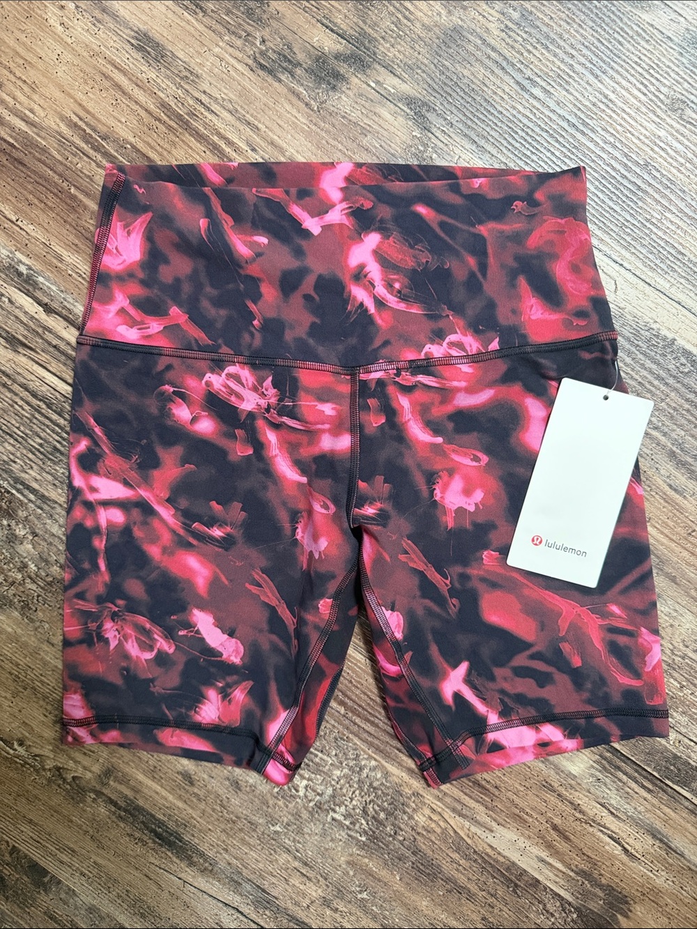 Lululemon Align High-Rise Short 8" Intensity Pink Blossom Multi Size 8 NWT